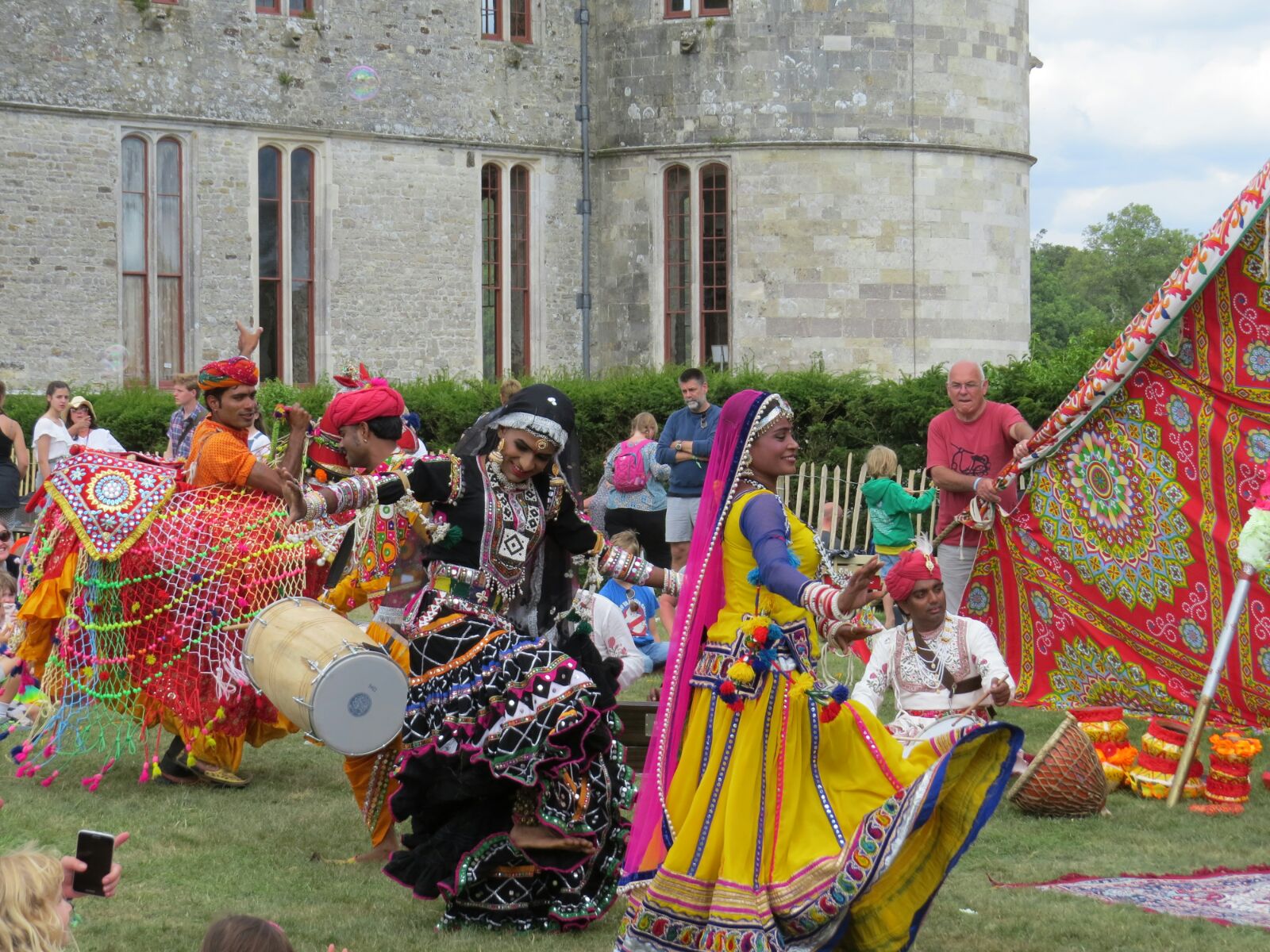 GERONIMO! Rajasthani circus superstars at the UK’s largest children’s festival